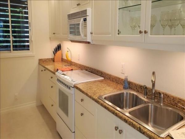 Longboat Key Beach Condo Rental 2 Bedrooms Sleeps 4 Guests