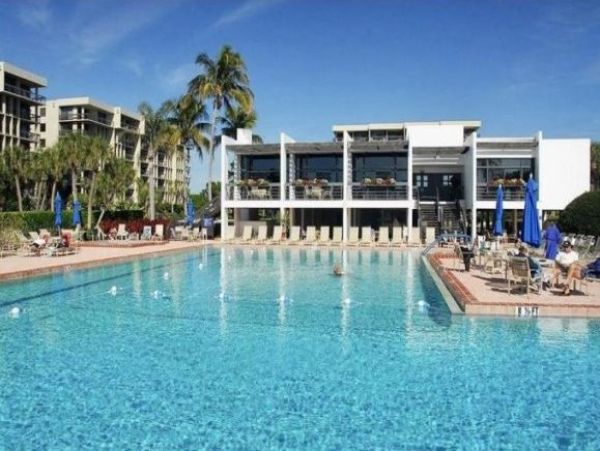 Longboat Key Beach Condo Rental 2 Bedrooms Sleeps 4 Guests
