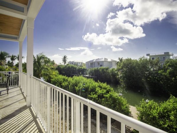 Water Views Marathon Vacation Home Four Bedrooms Sleeps 10