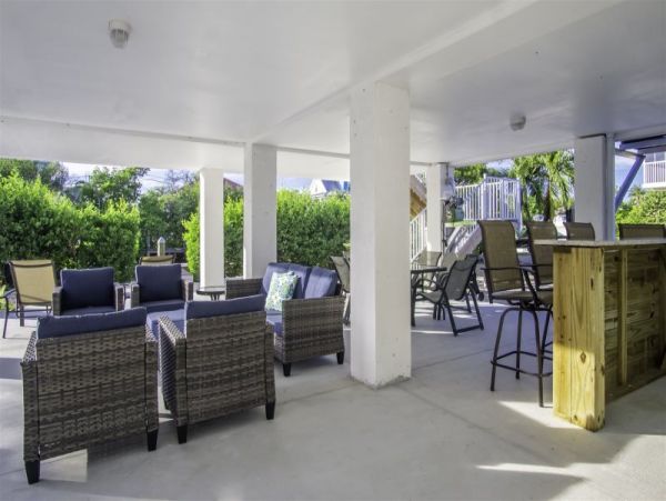 Water Views Marathon Vacation Home Four Bedrooms Sleeps 10