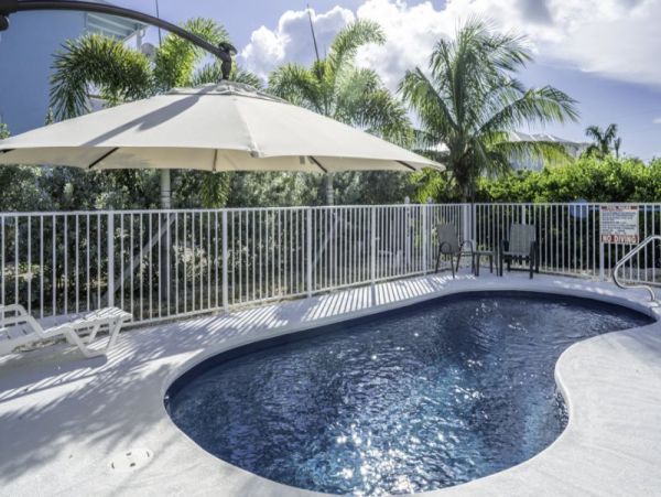 Water Views Marathon Vacation Home Four Bedrooms Sleeps 10
