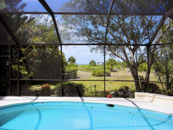 Sanibel 3 Bedroom Home Direct Beach Front with Pool
