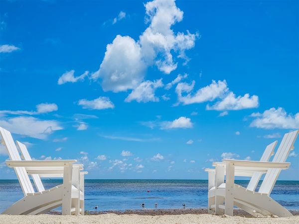 Marathon Luxury Five Bedroom Private Beach