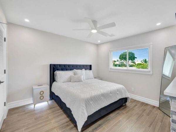 Naples Park Vacation Rental - Vanderbilt Beach Home with Saltwater Pool