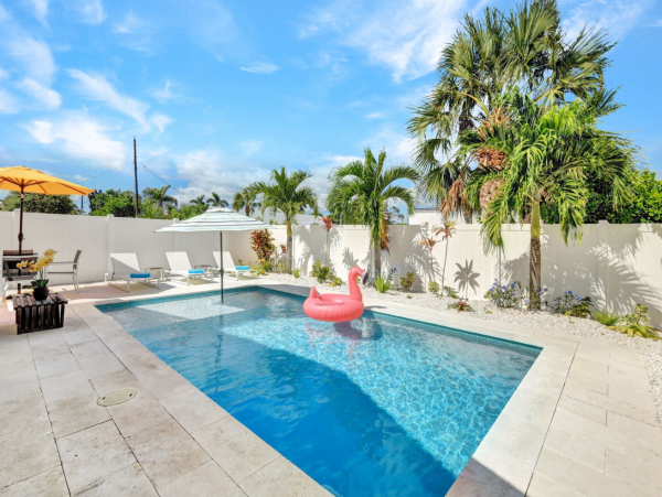 Naples Park Vacation Rental - Vanderbilt Beach Home with Saltwater Pool