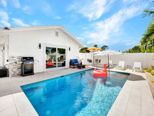 Naples Park Vacation Rental - Vanderbilt Beach Home with Saltwater Pool