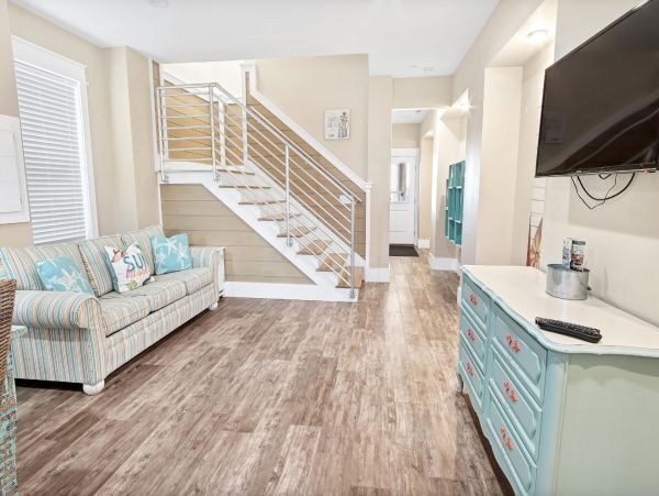 On Beach Panama City Vacation Pool Home With Six Bedrooms