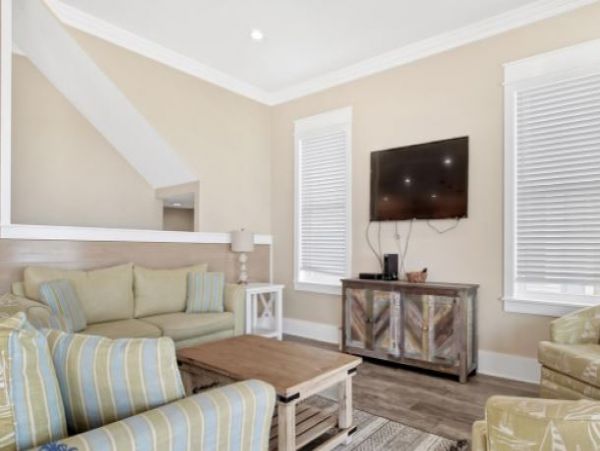 On Beach Panama City Vacation Pool Home With Six Bedrooms