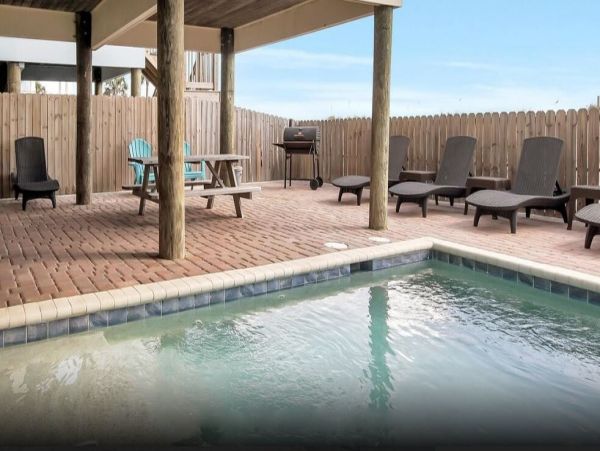 On Beach Panama City Vacation Pool Home With Six Bedrooms