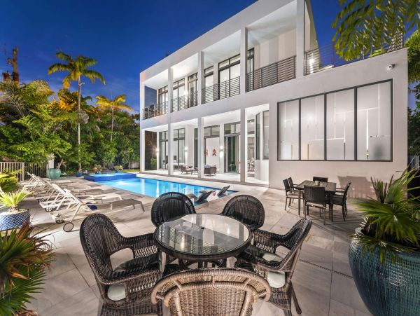 Gorgeous 6 Bedroom Villa in Fort Lauderdale Sleeps 14 Guests