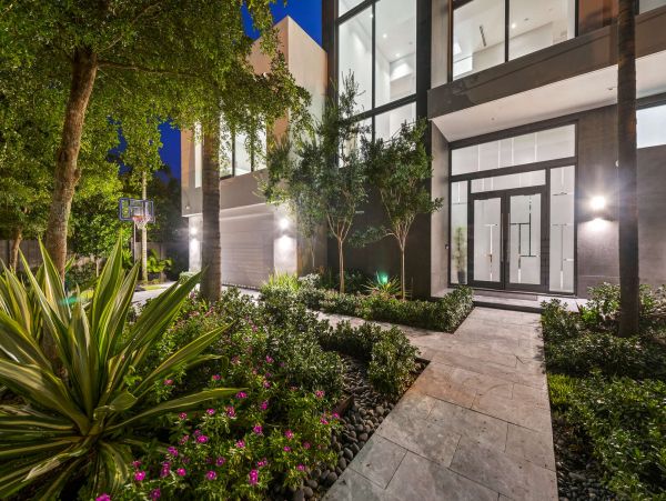 Gorgeous 6 Bedroom Villa in Fort Lauderdale Sleeps 14 Guests