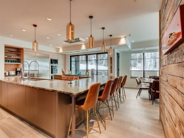 Luxury 5 Bedroom Rental in Vail With Private Spa Sleeps 20
