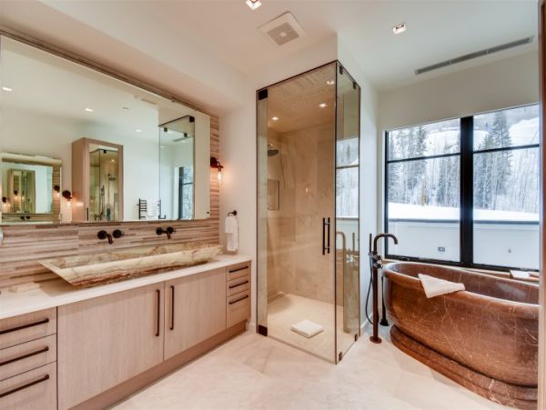 Luxury 5 Bedroom Rental in Vail With Private Spa Sleeps 20