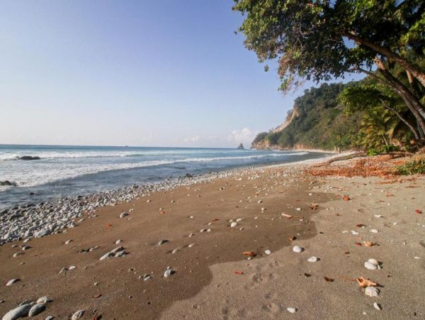 On Beach Matapalo Vacation Home Four Bedrooms Private Pool