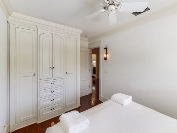 La Jolla Luxury Vacation Home With Three Bedrooms