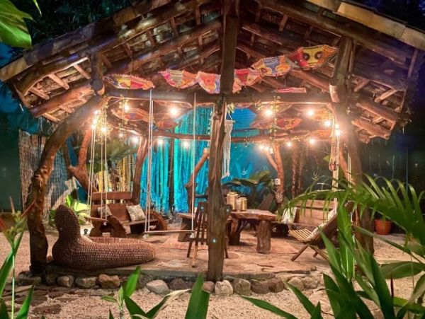 Upscale Coastal Luxury Villa in Jaco Costa Rica Sleeps 20