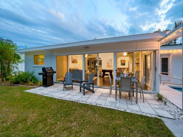 Sarasota Three Bedroom Rental Home with Private Pool