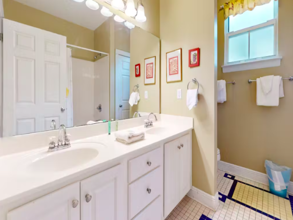 Coastal Retreat in Seagrove Beach with Porch & 2 Community Pools