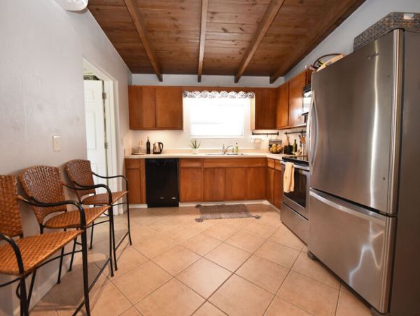 Englewood Vacation Home with Two Bedrooms Sleeps 4