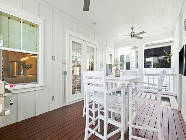 Enjoys a Private Dip Pool & Stunning Interior