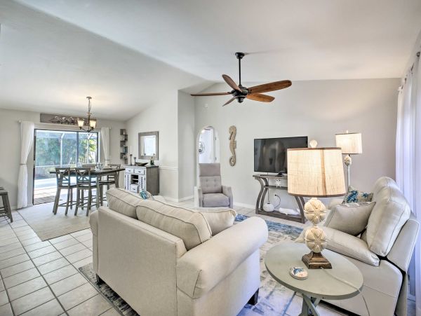 Cape Coral Vacation Pool Home Three Bedroom