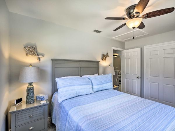 Cape Coral Vacation Pool Home Three Bedroom