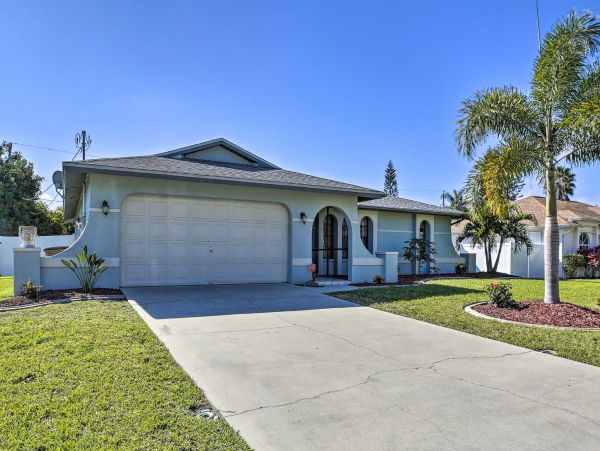 Cape Coral Vacation Pool Home Three Bedroom