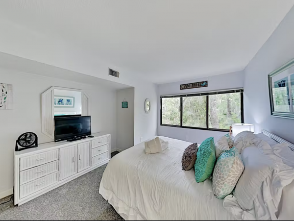 Lovely Vacation Condo in Hilton Head