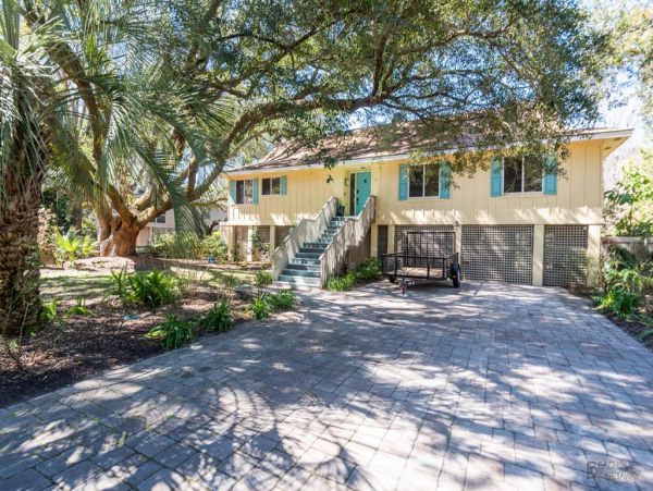 Hilton Head Walk to Beach Three Bedroom Vacation Home