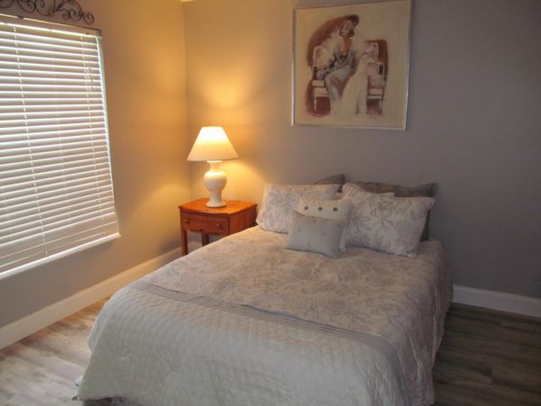 Naples Two Bedroom Vacation Pool Home Sleeps Four Guests