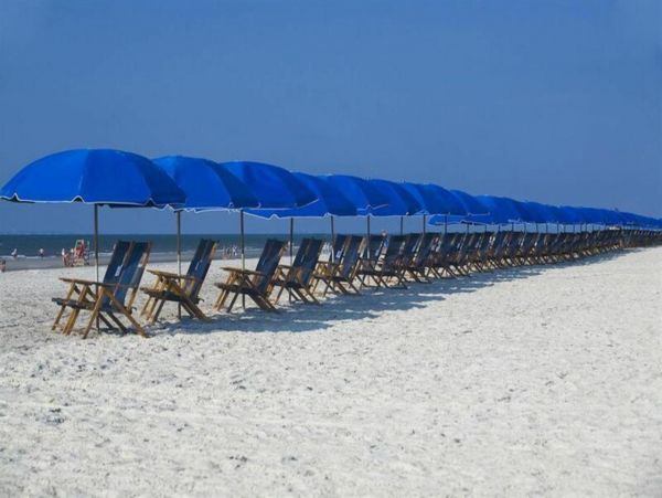 Hilton Head 6 Bedroom Home Walk to Beach with Pool