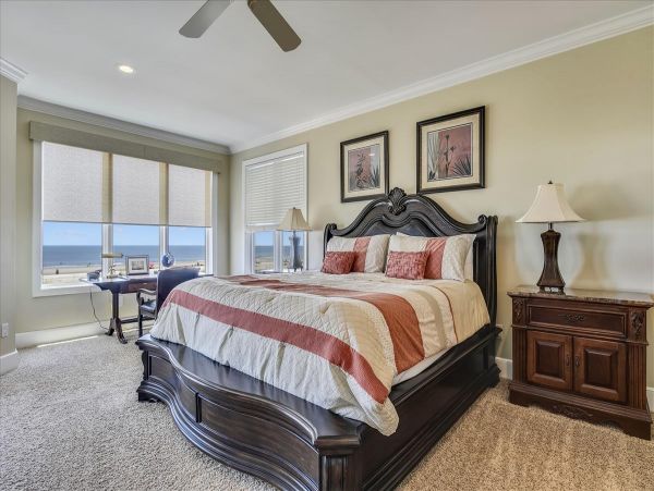 Ocean Front 6 Bedroom Home in Hilton Head with Private Pool