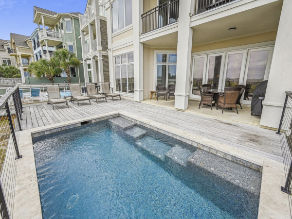 Ocean Front 6 Bedroom Home in Hilton Head with Private Pool- NEW ARRIVAL