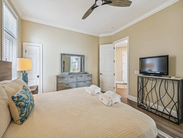 Ocean Front 6 Bedroom Home in Hilton Head with Private Pool- NEW ARRIVAL