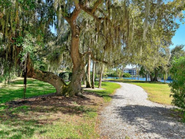 Siesta Key Vacation Condo with 2 Bedrooms Close to Beach