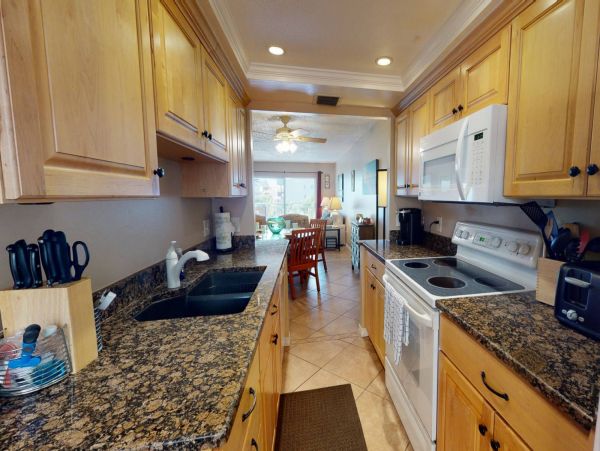 Madeira Beach Vacation Condo Located on Beach 2 Bedrooms
