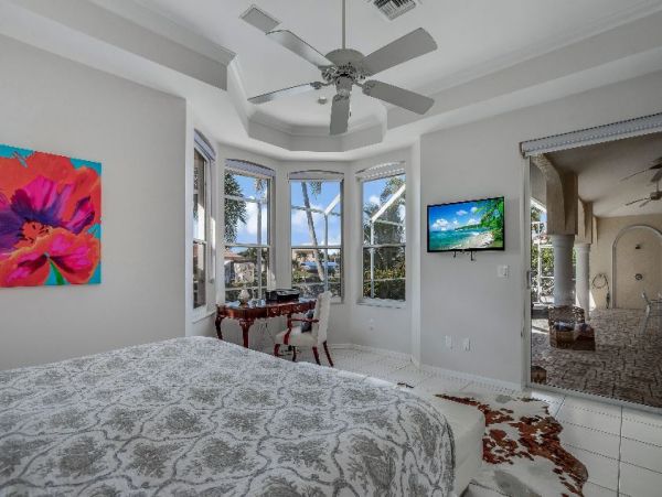 Cape Coral Vacation Pool Home Three Bedroom