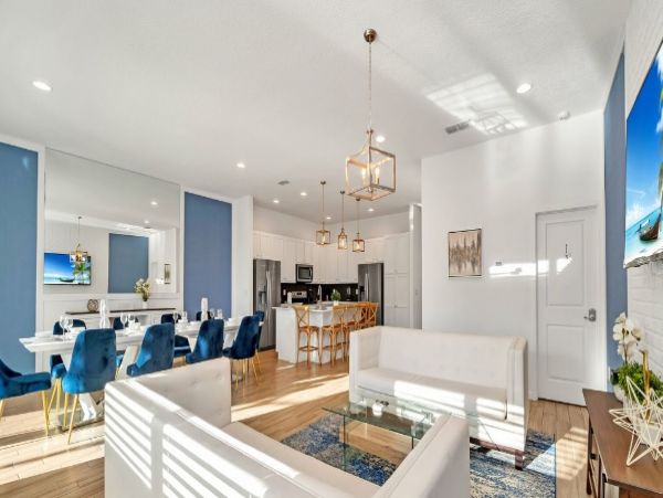 Orlando Luxury 12 Bedroom Home with Private Pool Sleeps 24