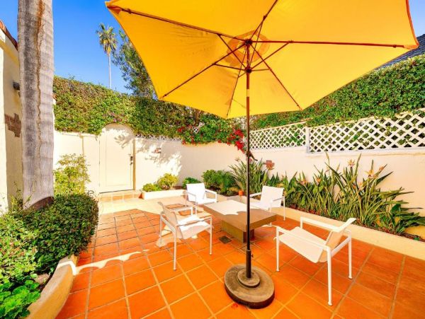 Beautiful Views La Jolla Two Bedroom Beach Home Sleeps Five