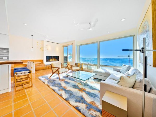 Beautiful Views La Jolla Two Bedroom Beach Home Sleeps Five
