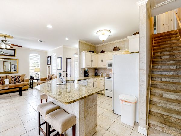 Three Bedroom Vacation Cottage in Miramar Beach
