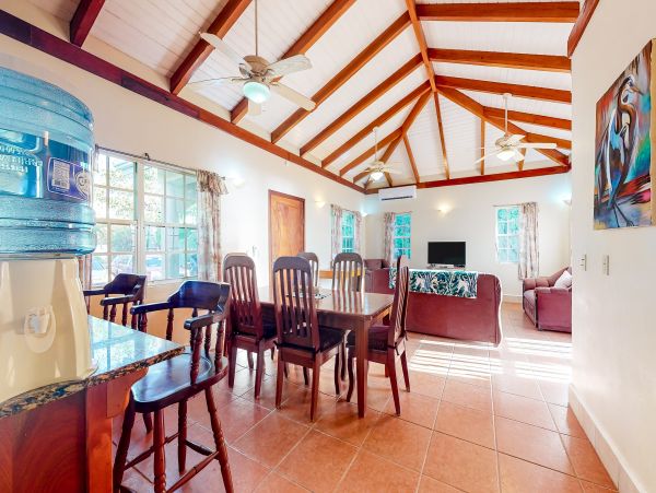 Ambergris Caye Home 1008097