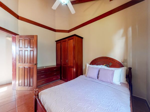Ambergris Caye Home 1008097