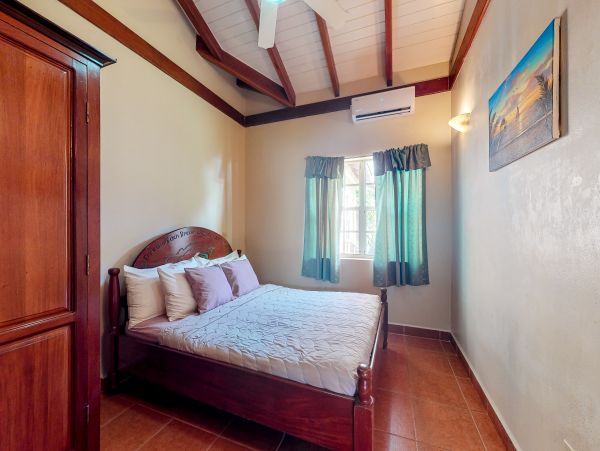 Ambergris Caye Home 1008097