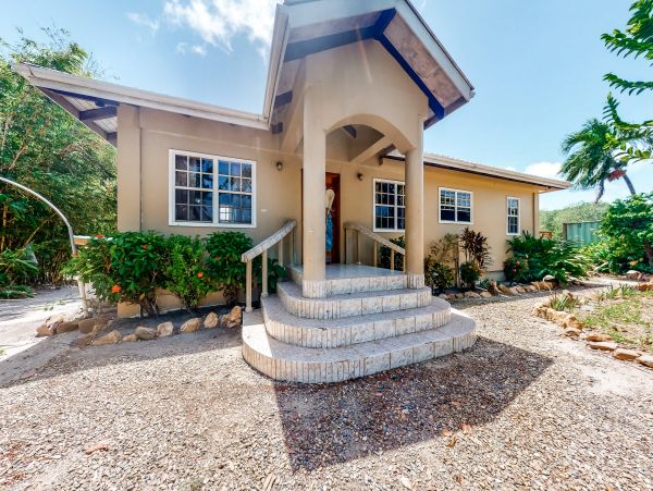 Ambergris Caye Home 1008097