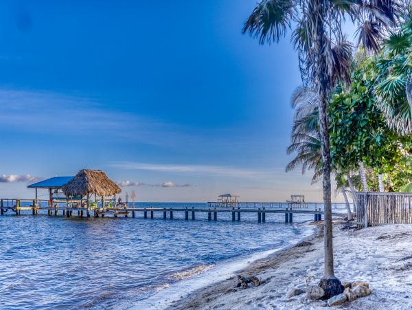 Ambergris Caye Home 1008097