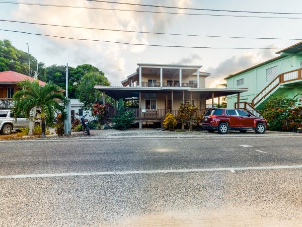 Ambergris Caye Home 1008098