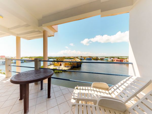 Ambergris Caye Home 1008099
