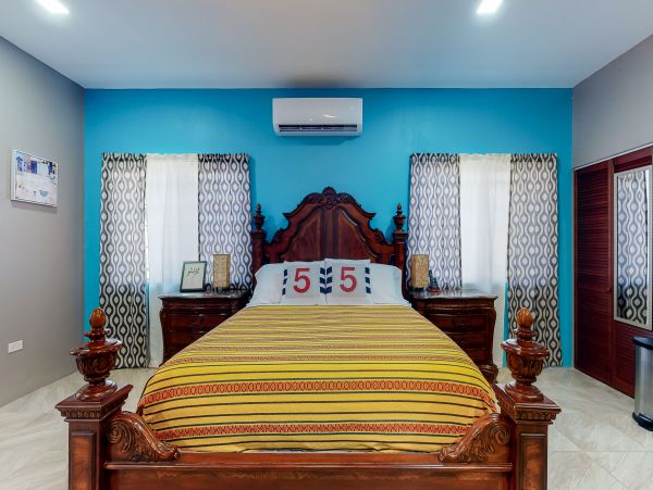 Ambergris Caye Home 1008100