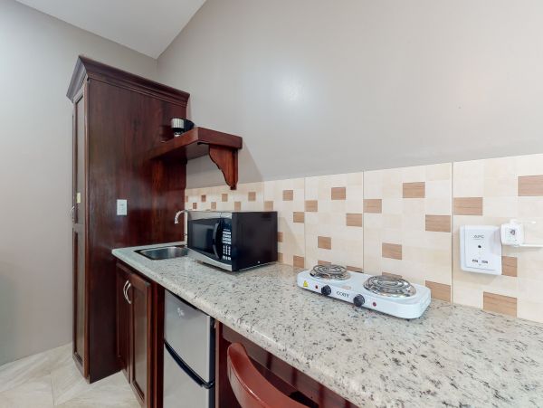 Ambergris Caye Home 1008100